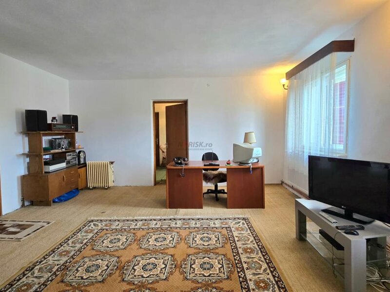 Albestii de Arges, refugiu de weekend sau business turistic, vila spatioasa, teren 1632 mp